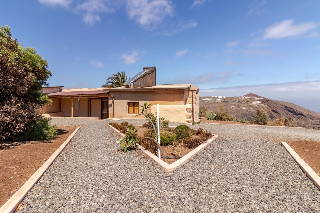 Flatguest Charming House + Pool + Terrace + Views Villa Santa Maria de Guia de Gran Canaria Dış mekan fotoğraf